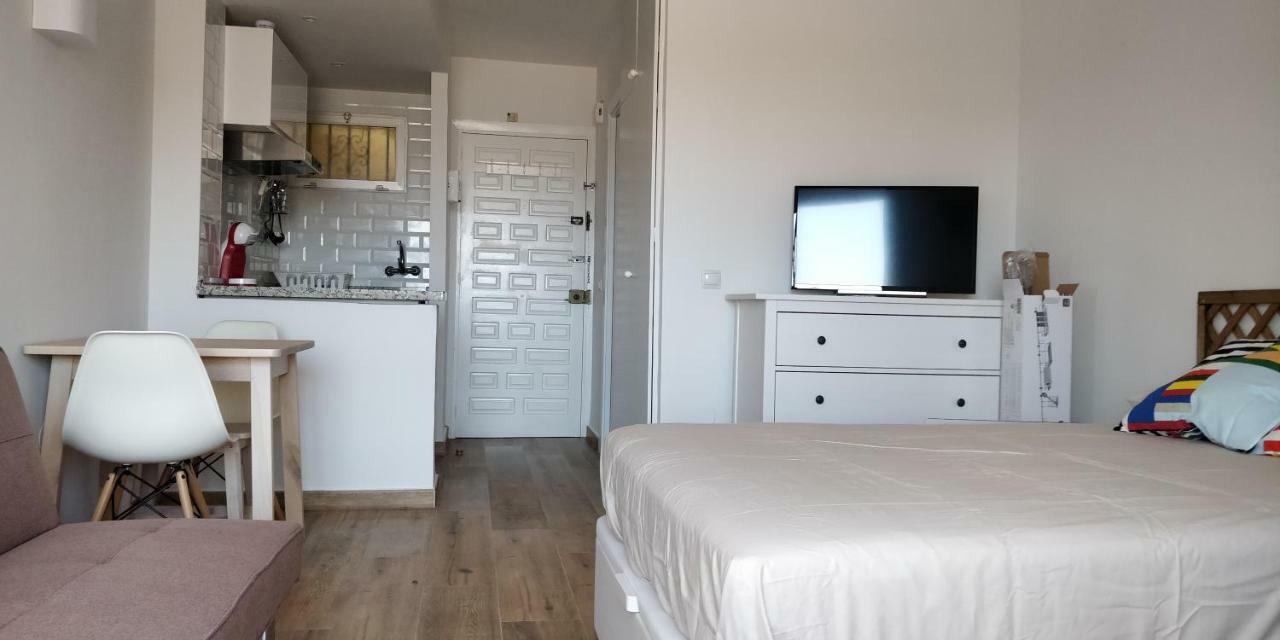 Sunny Suites Jupiter Apartments 베날마데나코스타 외부 사진