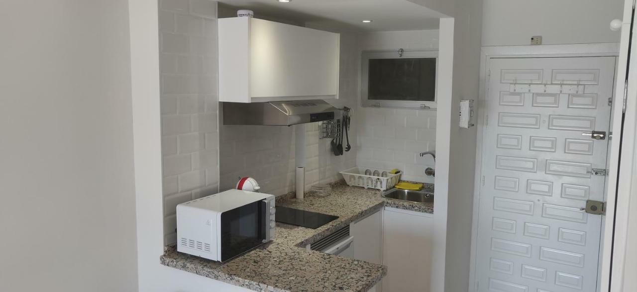 Sunny Suites Jupiter Apartments 베날마데나코스타 외부 사진